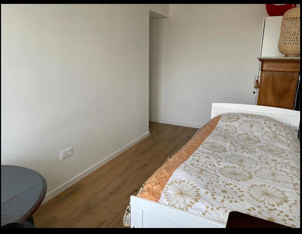 Superbe Apt, Parking Gratuit, Proche Ligne 13&14, Ideal Famille & Vue Montmartre ! Saint-Ouen (Seine-Saint-Denis) Exterior foto